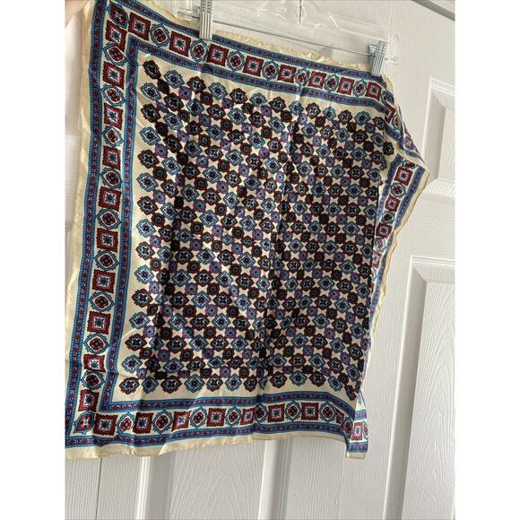 Vintage Glentex Blue Geometric Silk Blend Scarf Hand Rolled in Japan Old‎ Money - Picture 1 of 6